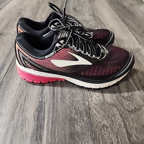Brooks Womens Ghost 10 Black Pink Running Shoes Sneakers Size 7B - Picture 2 of 9